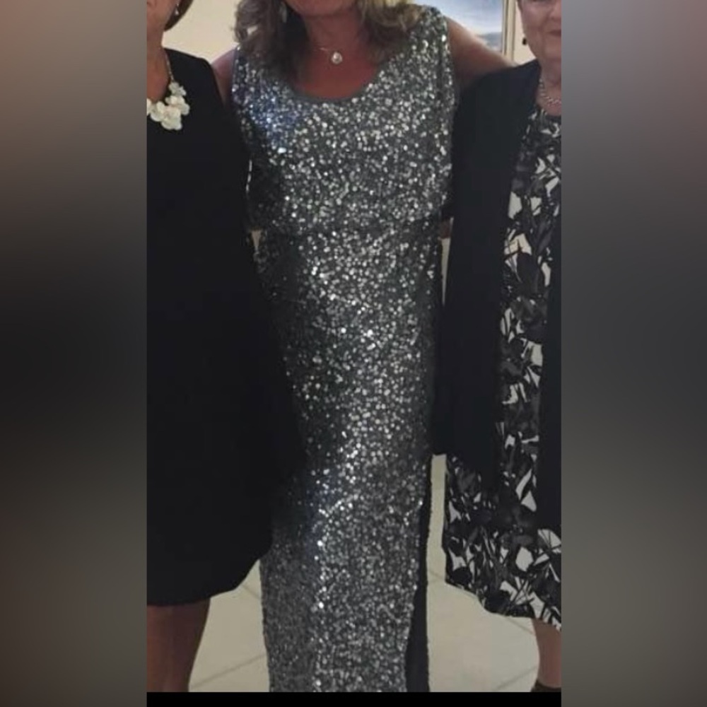 I S Collections Blue/Gray Sequins long Dress. Size: 10